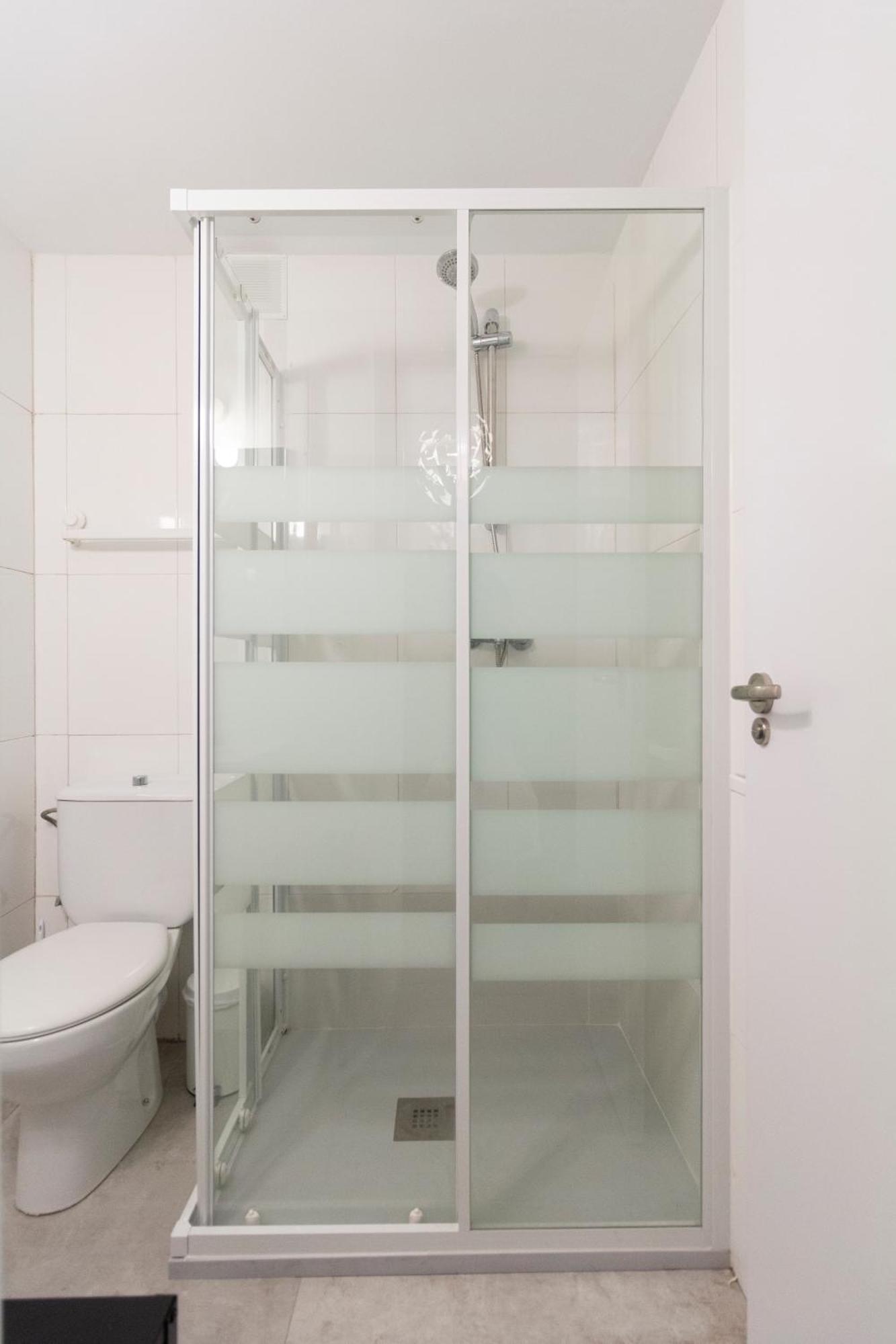 Ronda De Valencia Apartamento Madrid Luaran gambar