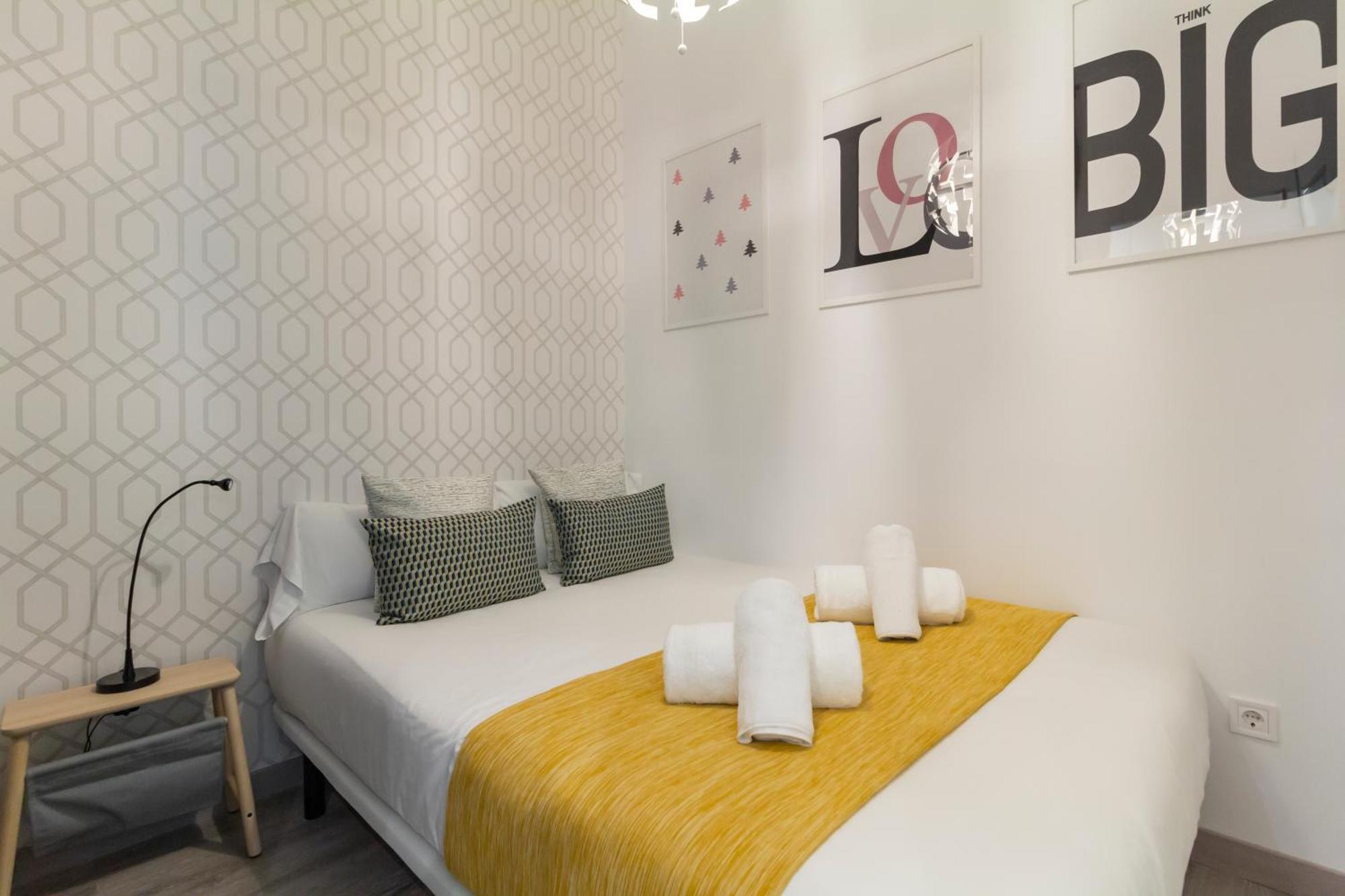Ronda De Valencia Apartamento Madrid Luaran gambar